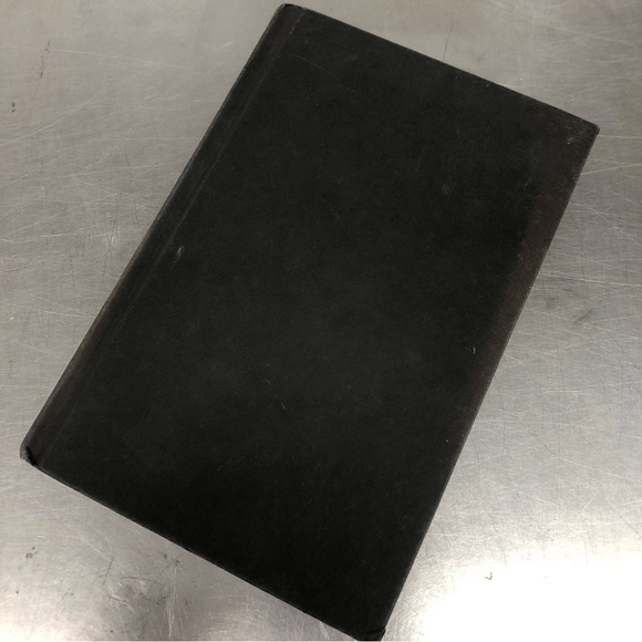 The Fault in Our Stars by: John Green, Hardcover book - Picture 2 of 8